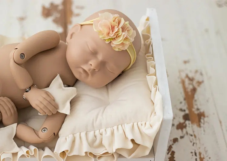 Baby Posing Mattress Pillow Set - Newborn Photography Props - Image 3